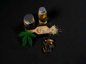 Combining Delta-8, HHC, and CBD for Enhanced Effects